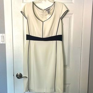 New black and white dress. Size 12.